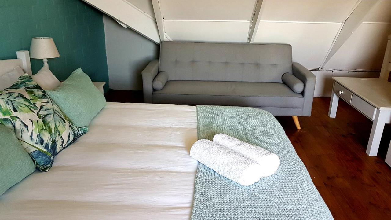 石窟湾 West Coast Seaside Getaway酒店 外观 照片
